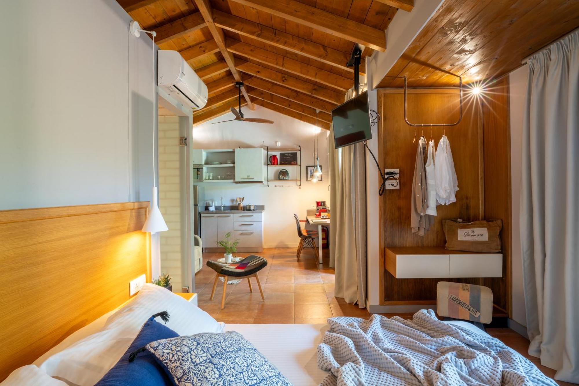 Klaritz Luxury Suites Lassi  Ngoại thất bức ảnh
