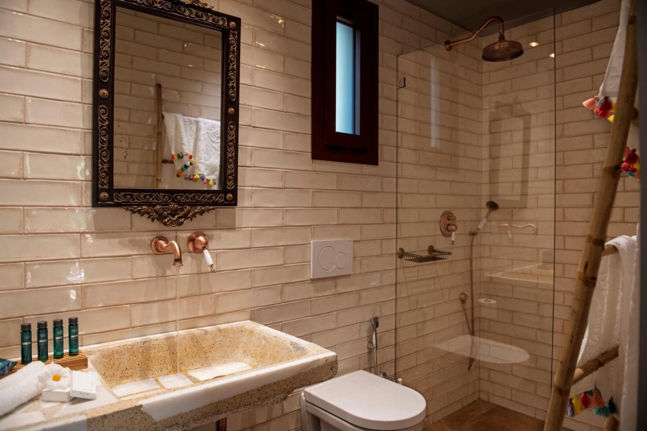 Klaritz Luxury Suites Lassi  Ngoại thất bức ảnh